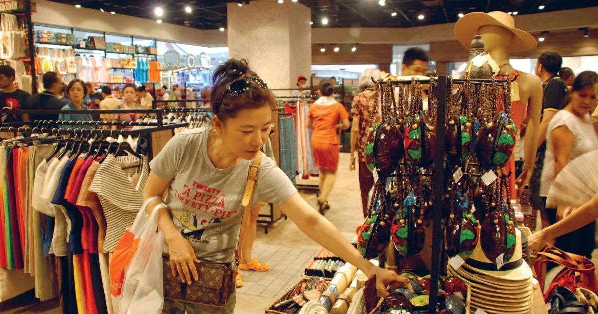 Hành vi khách hàng là gì? Các bước phân tích hành vi khách hàng