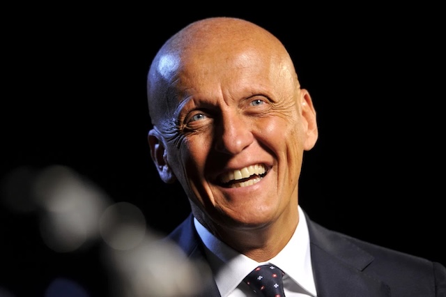 Trọng tài bóng đá Collina: Huyền thoại cầm còi của mọi thời đại